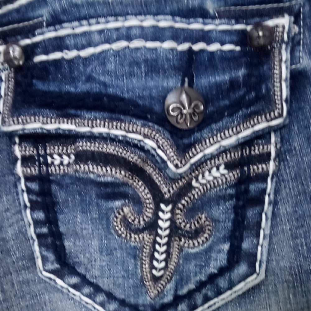 Rock Revival NWOT Women's 26 Skinny Kai Embellished Embroidered Flap Pockets